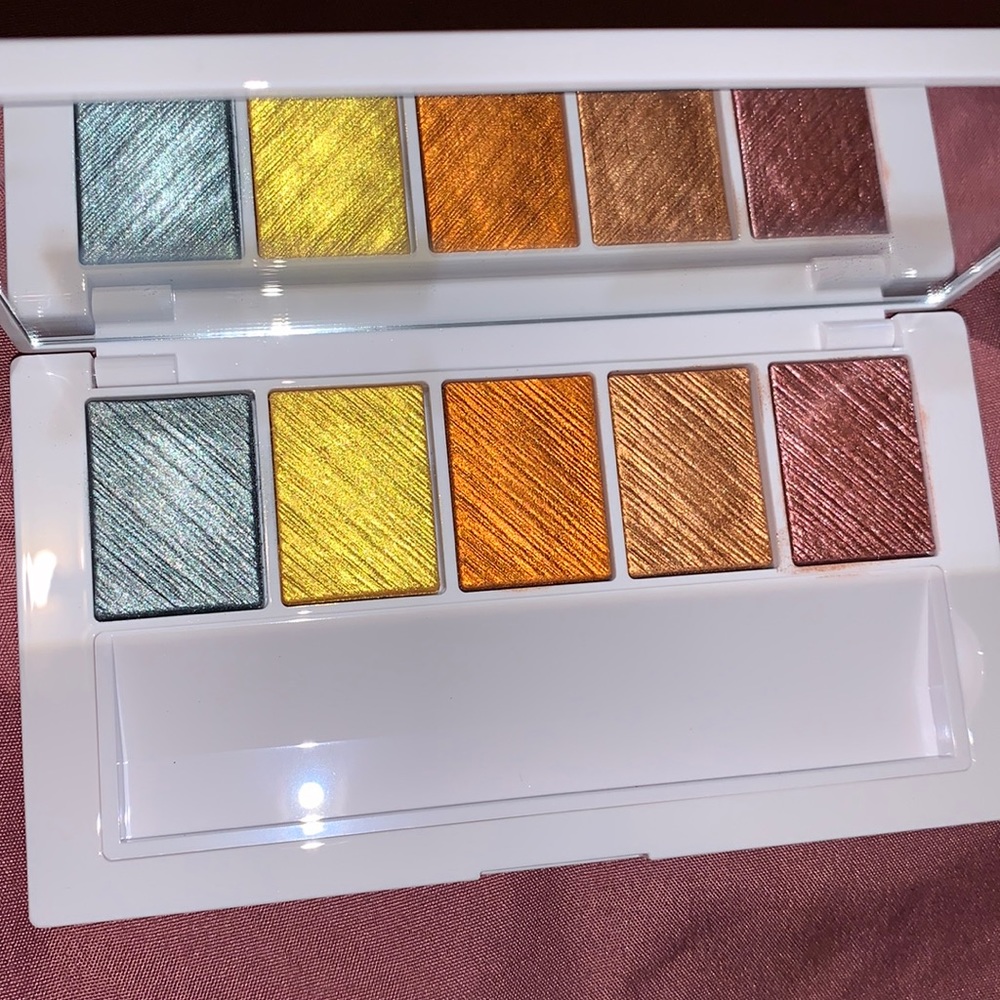 Makeup by Mario eyeshadow palette
